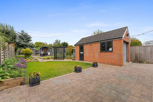 Photo 46- click for photo gallery